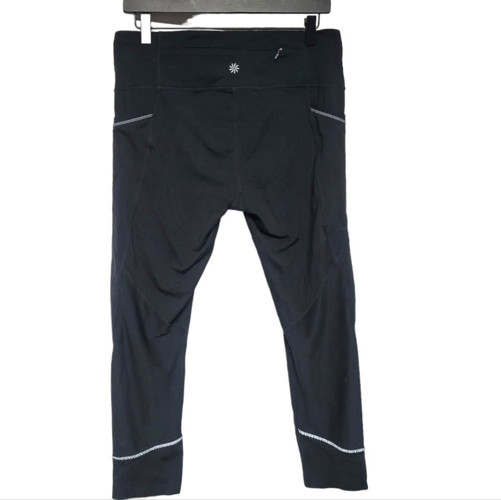 ATHLETA TALL LARGE 3/8 black leggings w/pockets. Back pocket, yoga workout